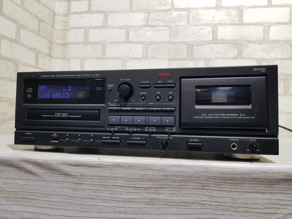 CD-програвач/ Касетна дека TEAC AD-800, USB, б/у