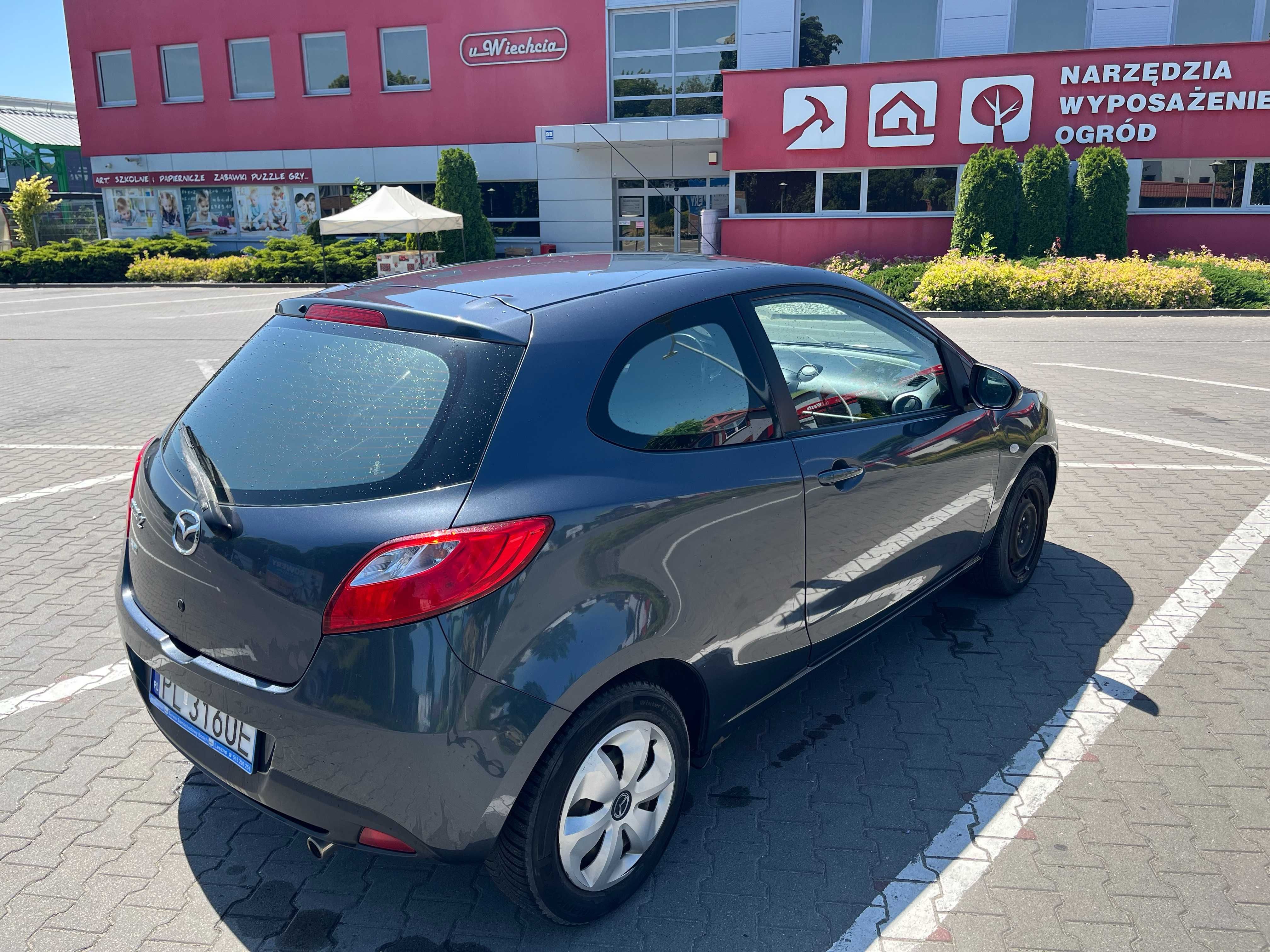 Mazda 2 rocznik 2009