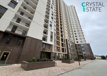 2-квартира на Краснова, в зданому будинку 63 Перлина