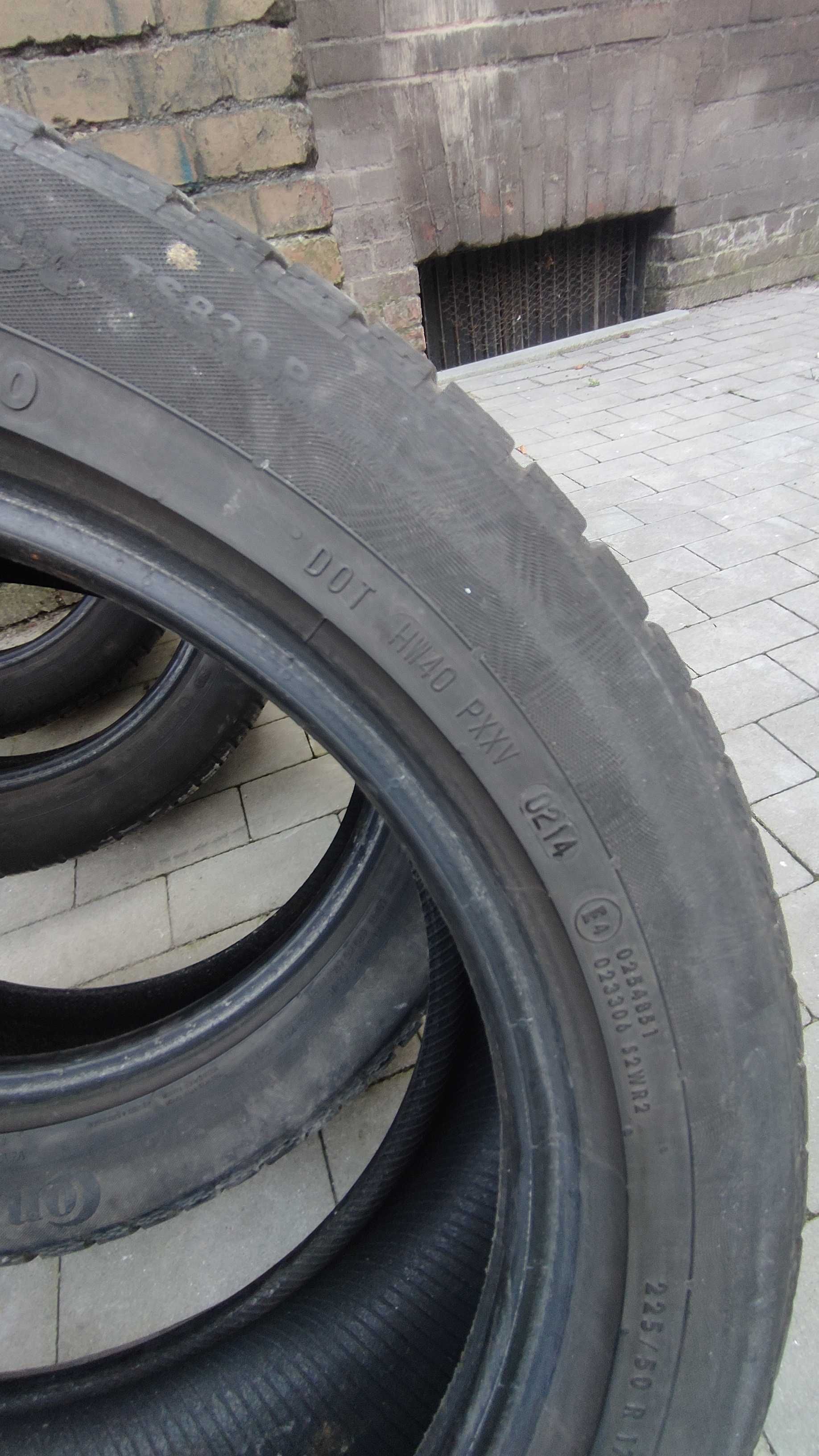 Opony zimowe Continental 225/50R17