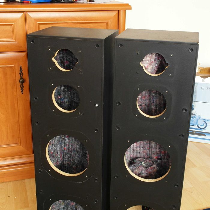 Unitra Tonsil SAMBA 250 obudowy, wygłuszenie, terminale, komplet