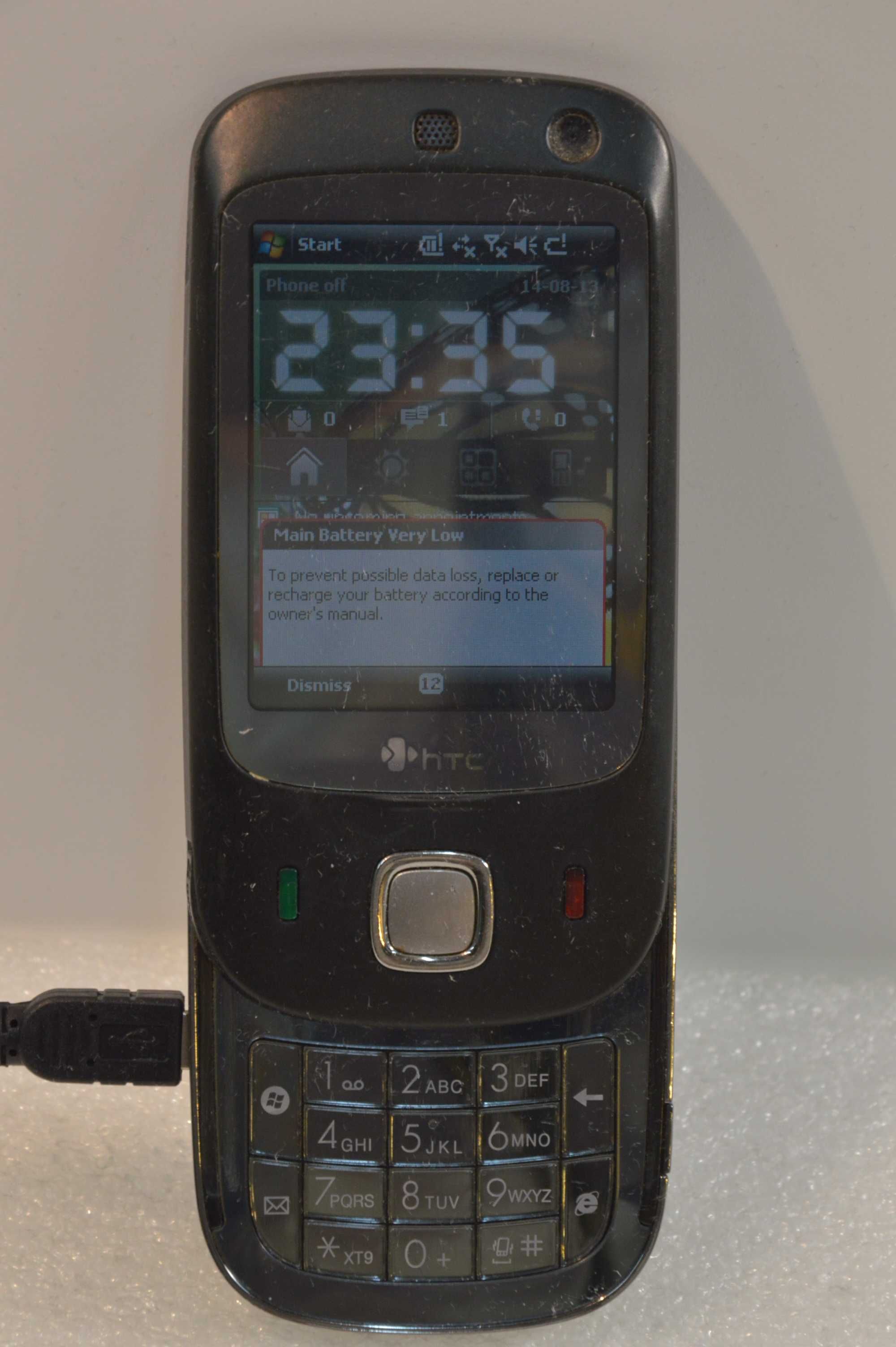 HTC NIKI 100 Windows 6 mobile