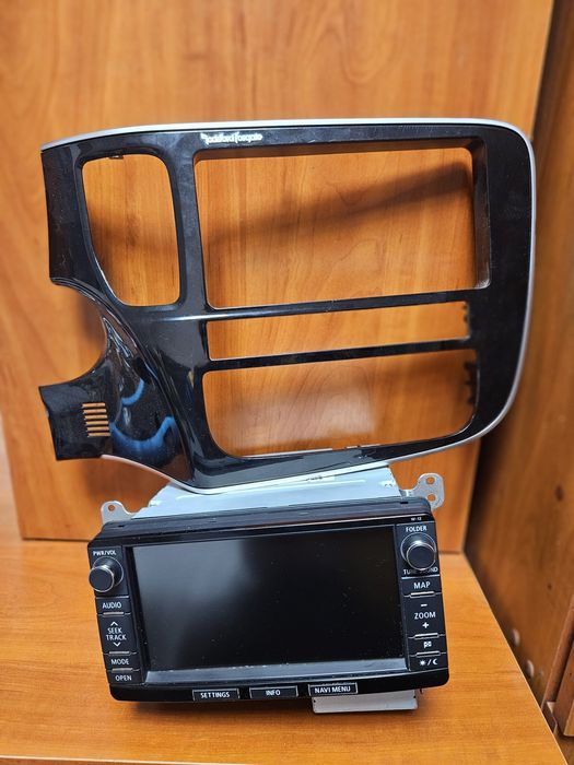 Автомагнітола W-12 Rockford