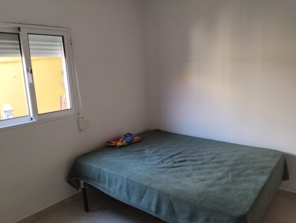 Quarto para arrendar