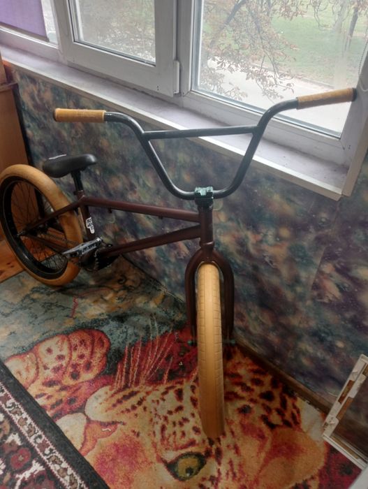 Велосипед BMX в гарному стані