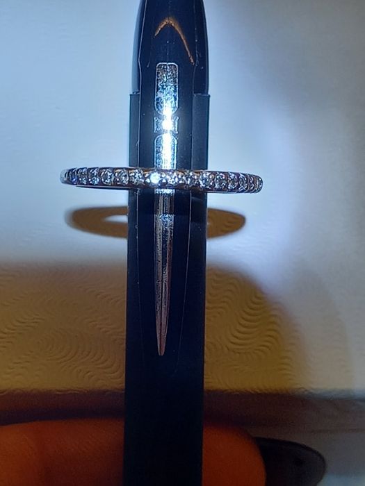 Золотое кольцо дорожка с бриллиантами 0.17 кт