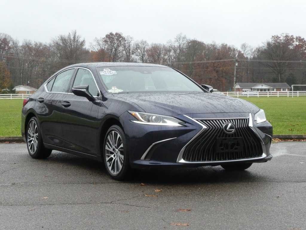 2019 Lexus ES розкішний седан