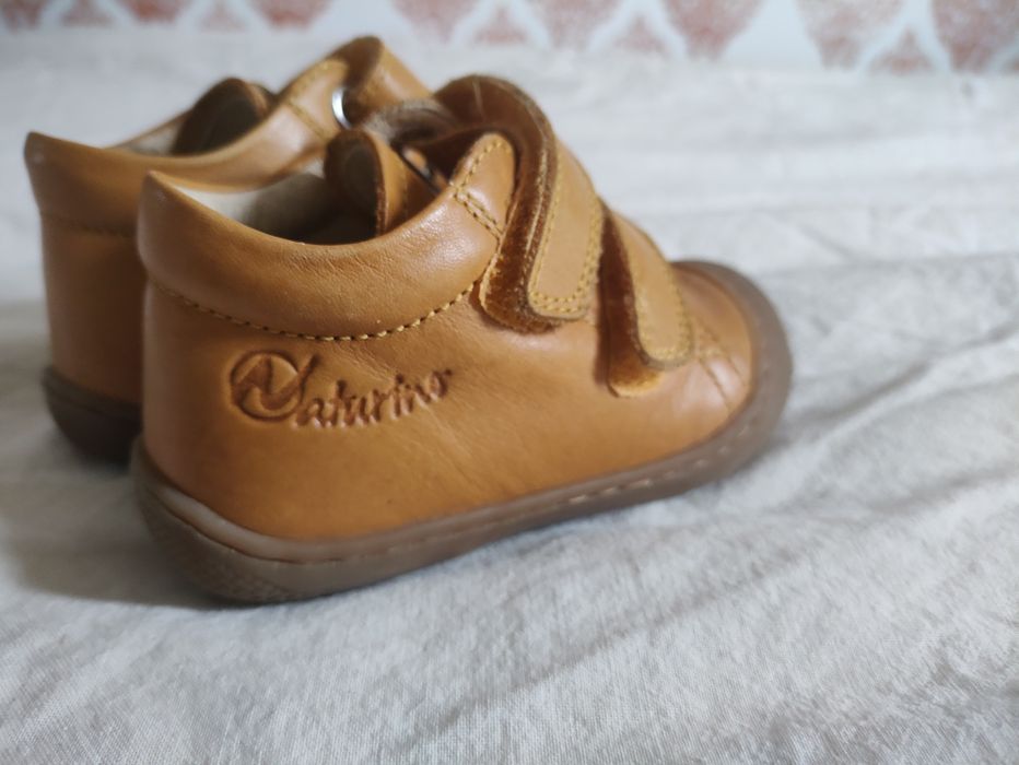 Buty roczki skórzane Naturino r. 20