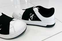 Sneakersy buty Calvin Klein Jeans białe  dziecięce r 33 okazj
