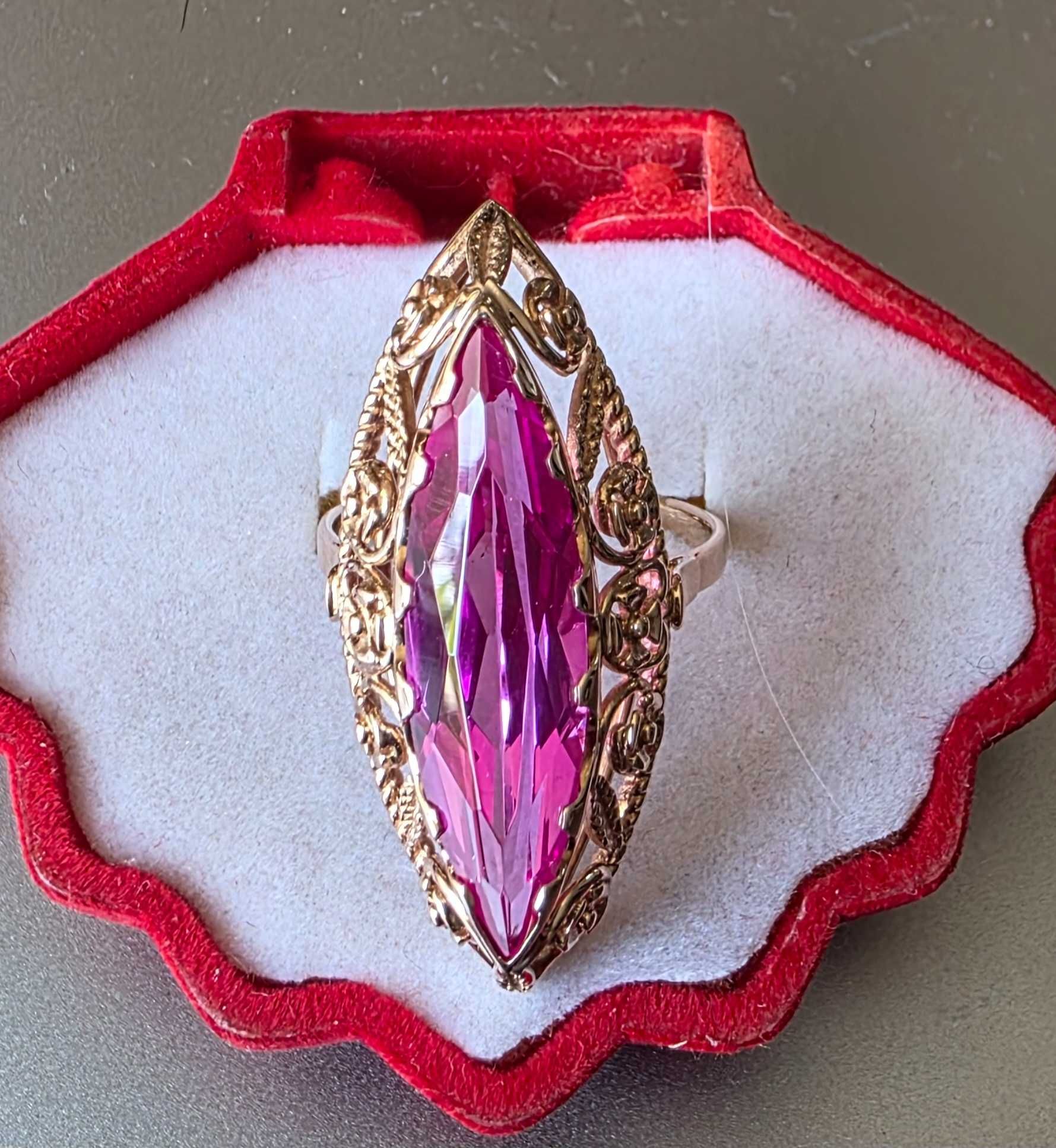 Золотий перстень , кольцо, каблучка, часів СРСР, 583 проба.