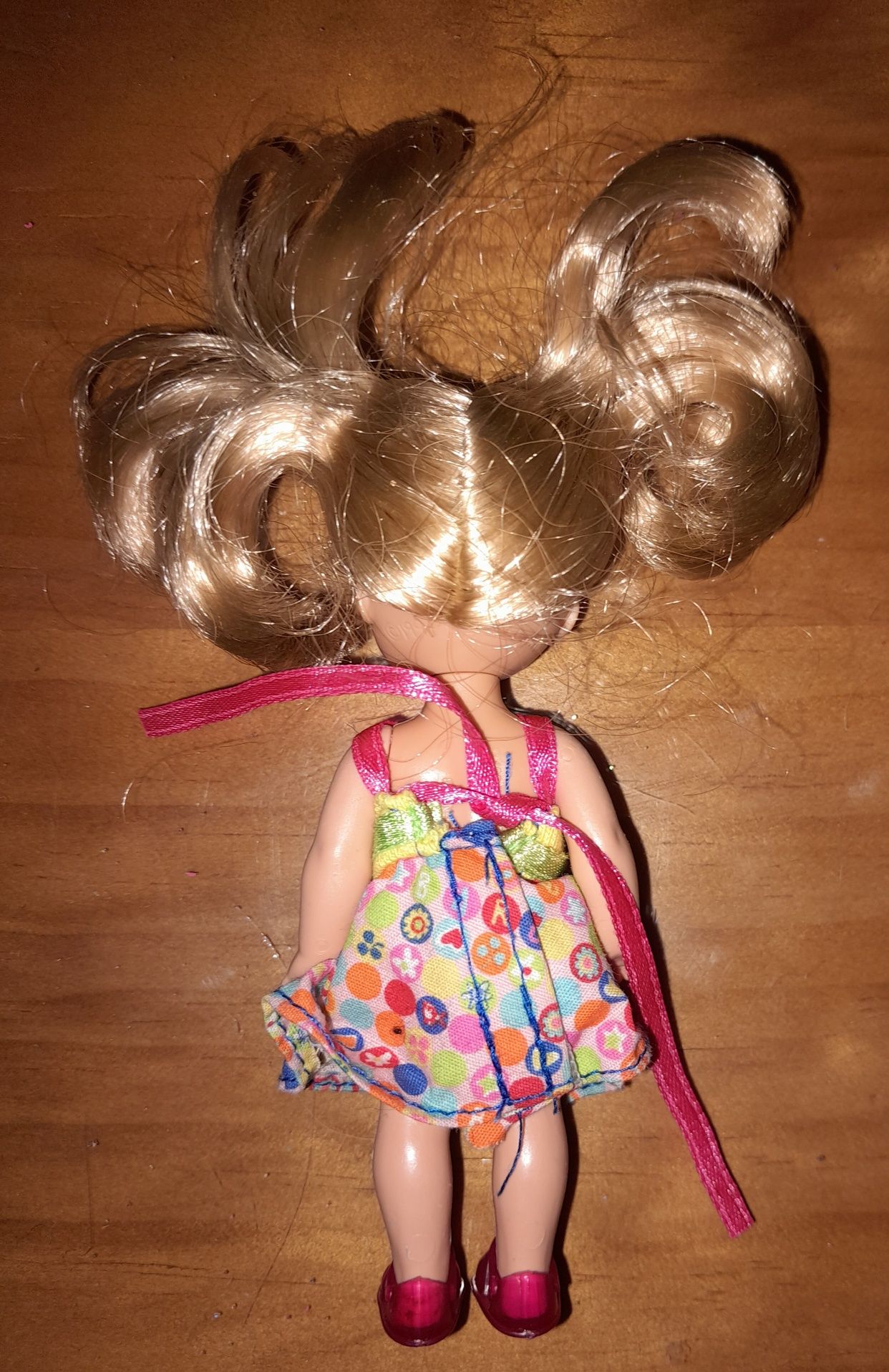 Pequena boneca Barbie vintage