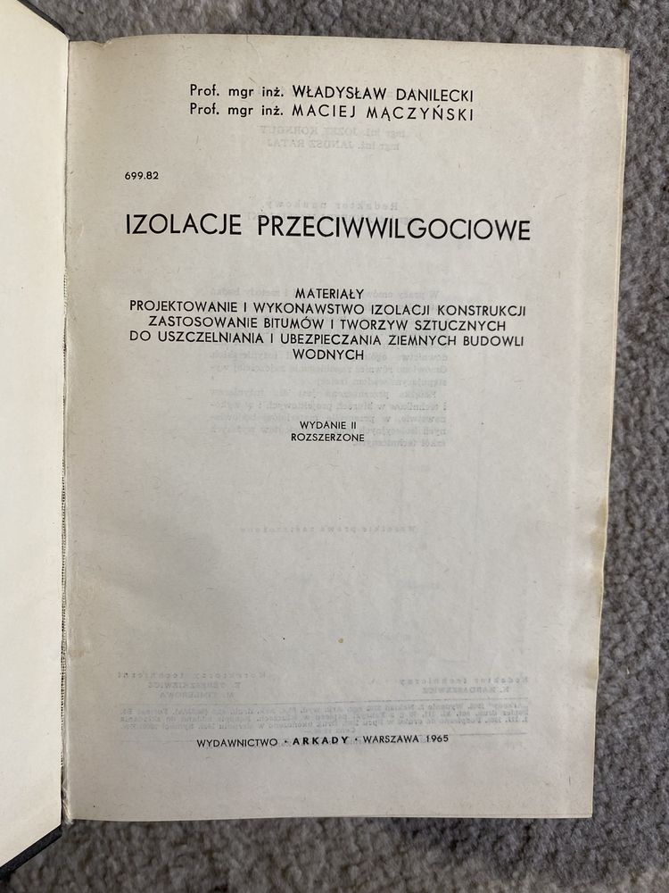 Instalacje przeciwwilgociowe. W. Danielecki, M.Mączyński