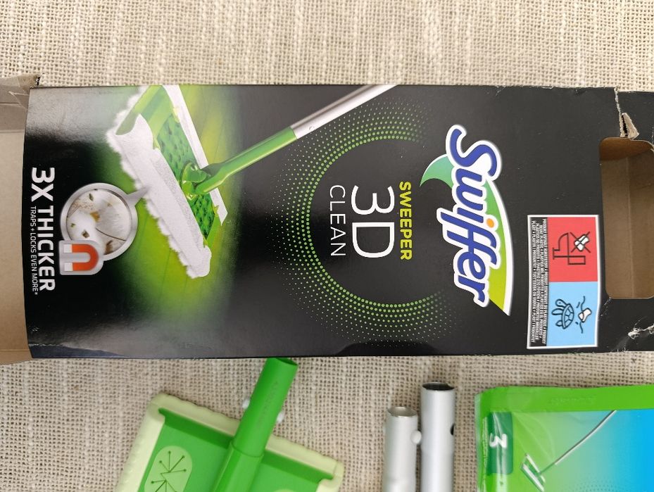 Swiffer 3D Cleaner Zestaw Startowy – Miotła + Chusteczki, Nowy