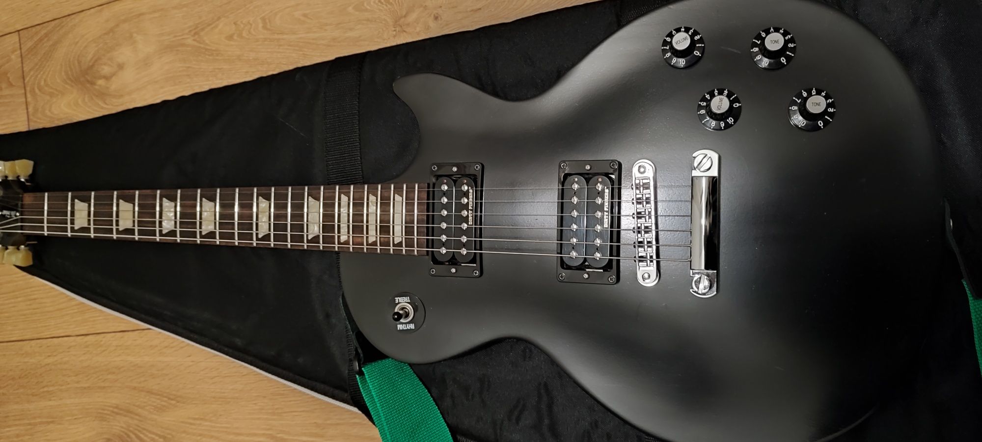 Gibson Les Paul Tribute 70