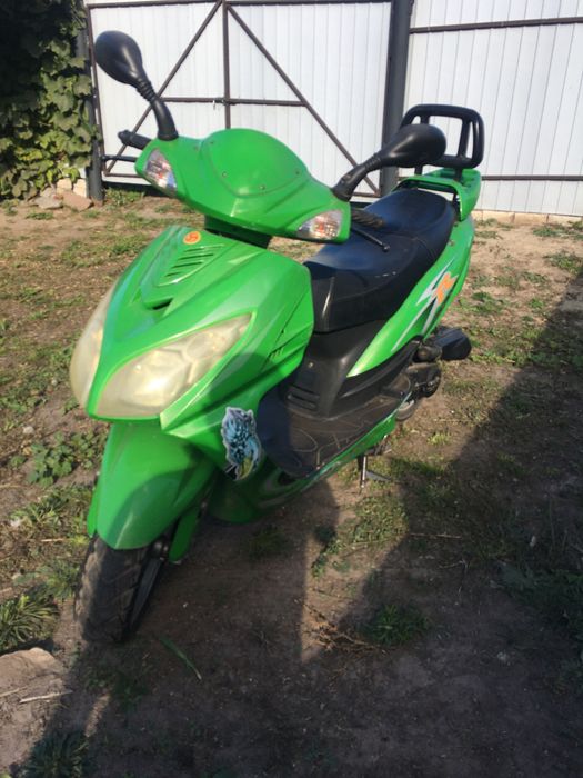 Продам мото скутор