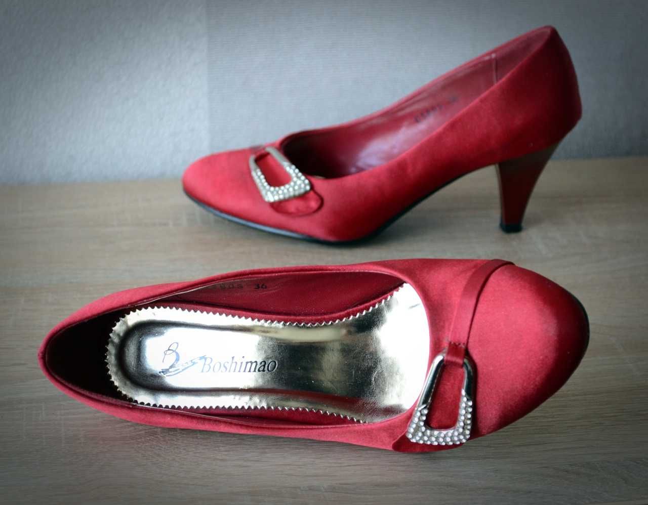 Buty , eleganckie szpilki marki Boshimao 36