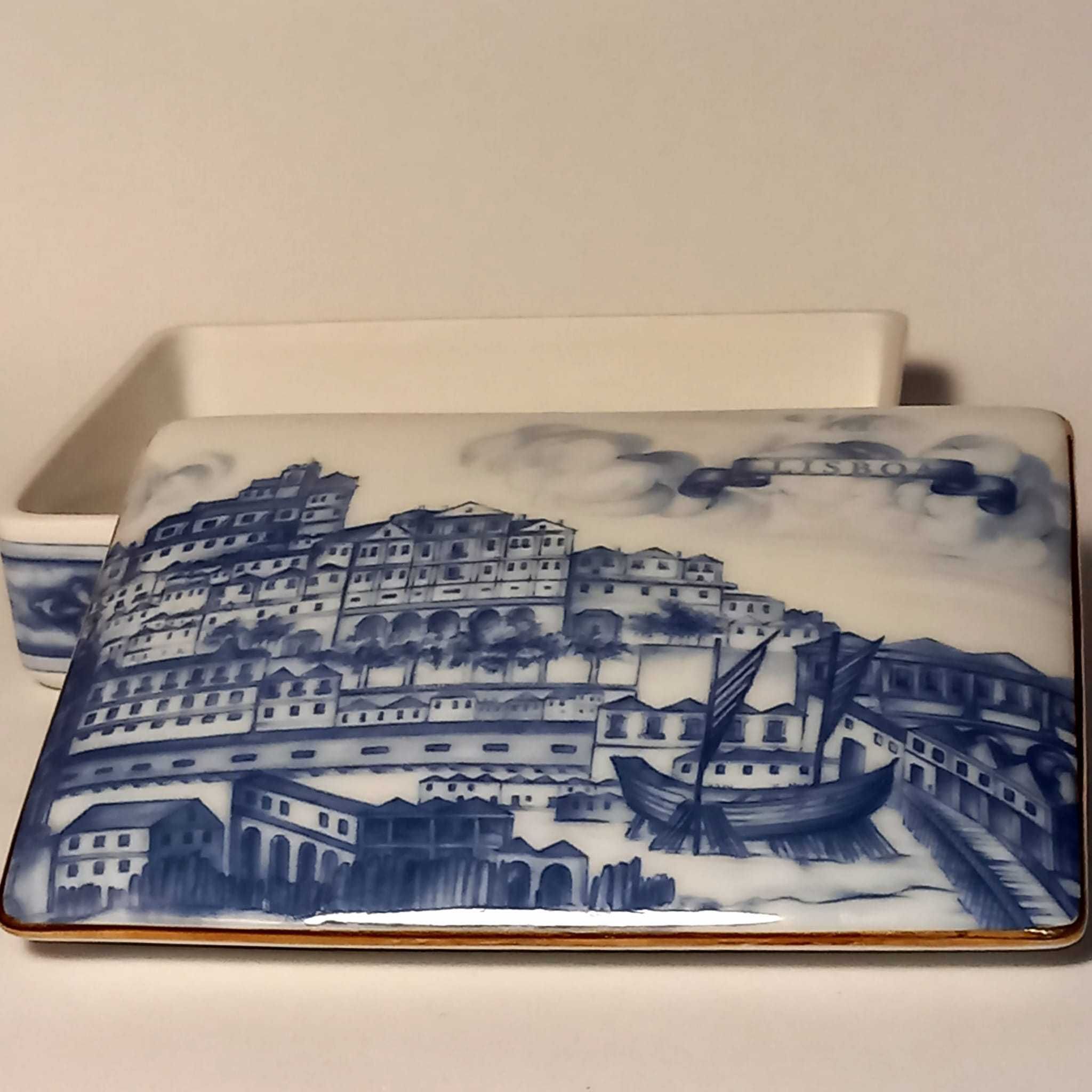 Caixa em porcelana da Vista Alegre azulejos Porto