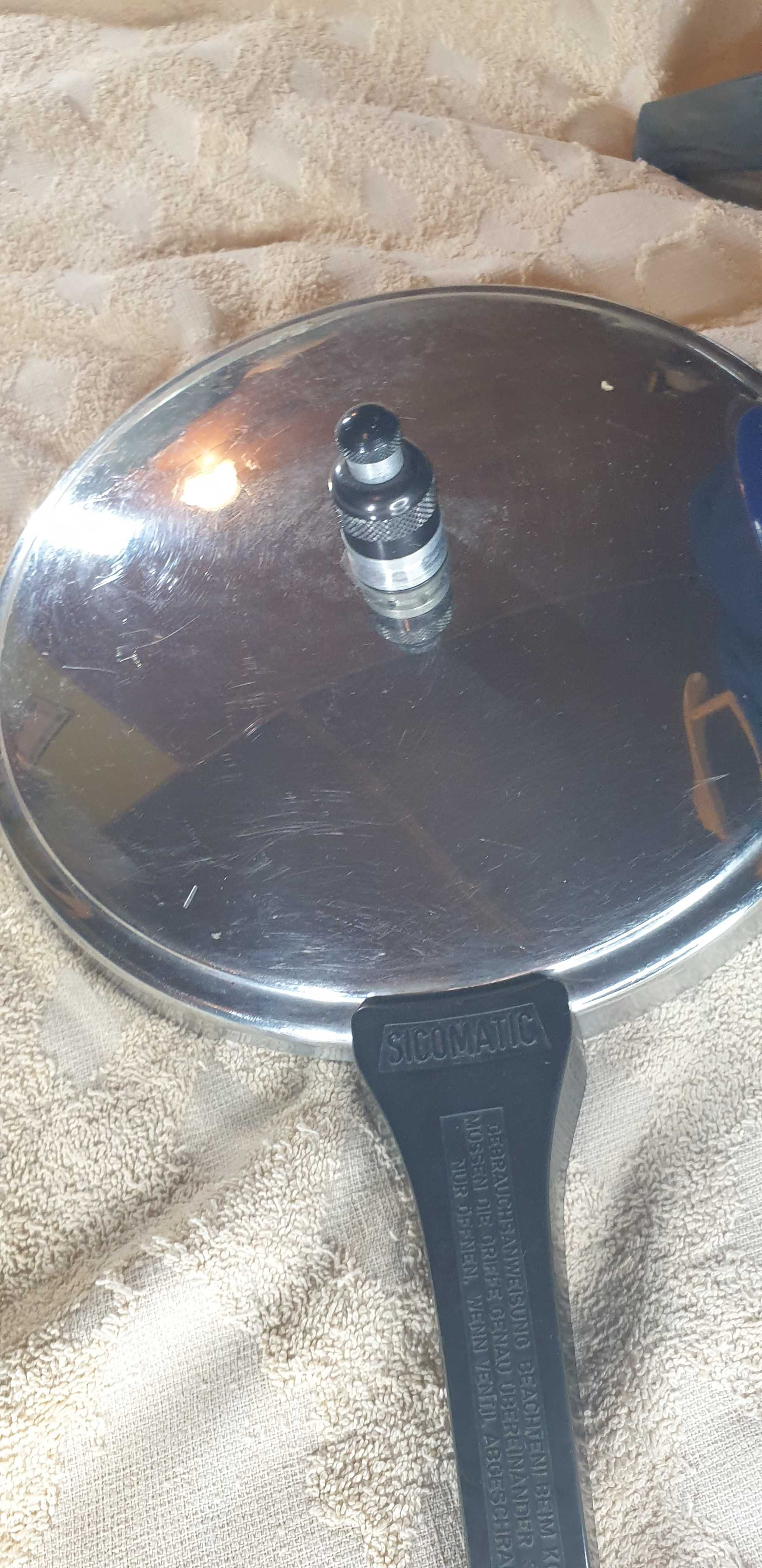 szybkowar pojemosci 4,5 l