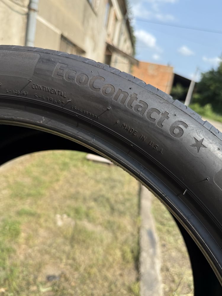 315/30R22 Continental EcoContact 6