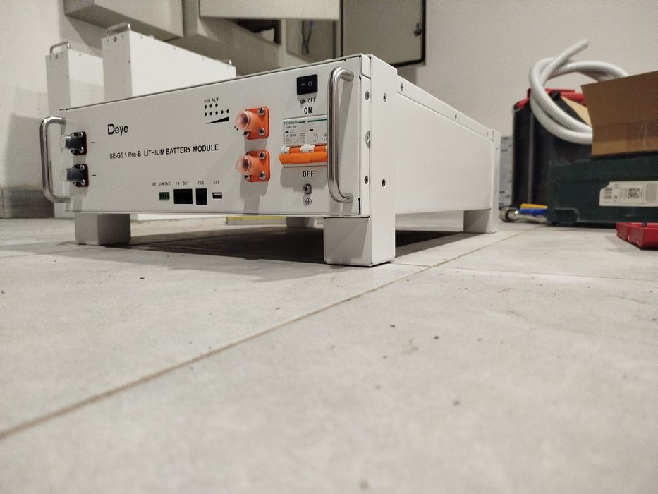 Акумуляторна батарея акумулятор Deye SE-G5.1Pro LiFePO4