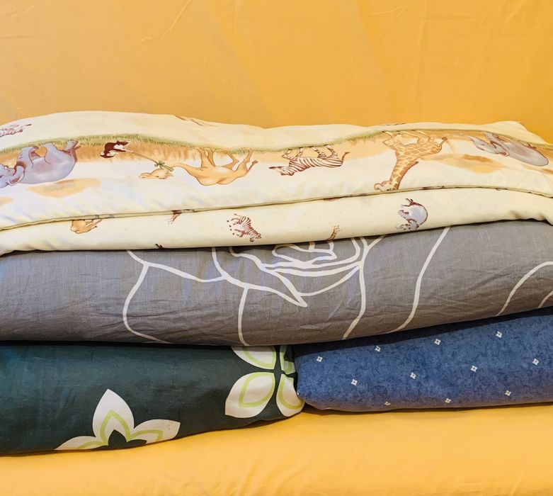 Продам одеяла недорого