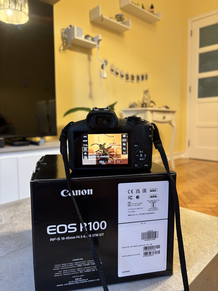 Canon R100 +kit ( com lente 18-45mm e cartao de memoria)