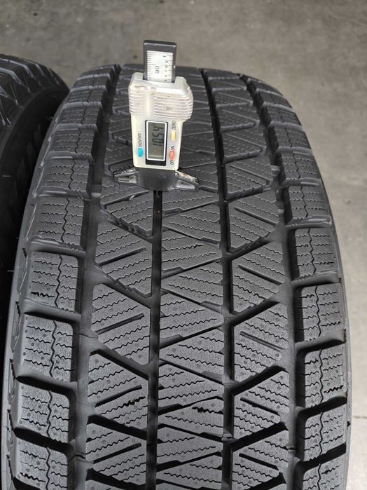 R18 265 60 шини зимові 24р Bridgestone Blizzak DM-V3 як нові