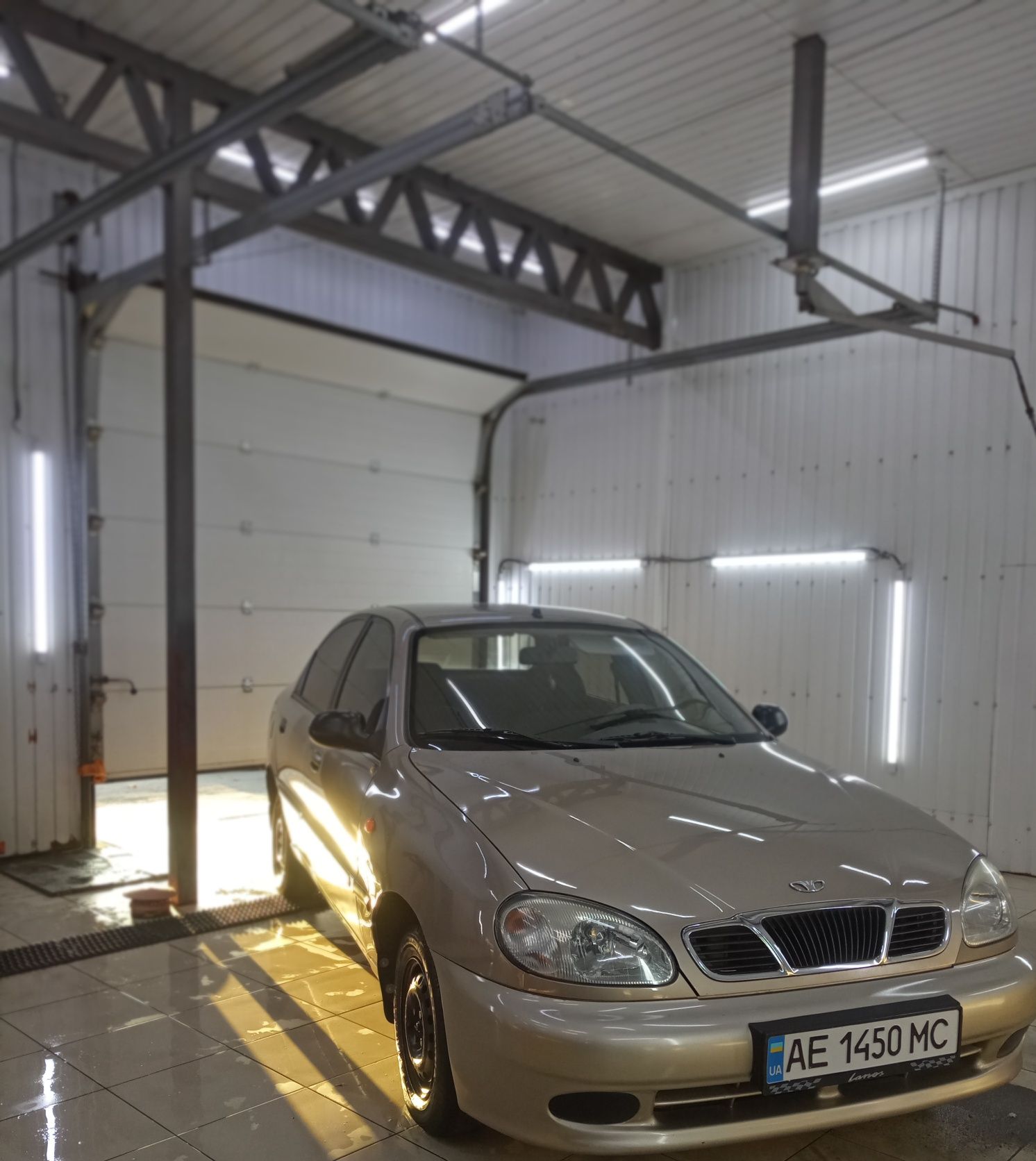 Продам део Ланос (автомобиль, машину)