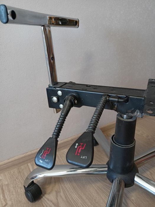 Комплект низу крісла