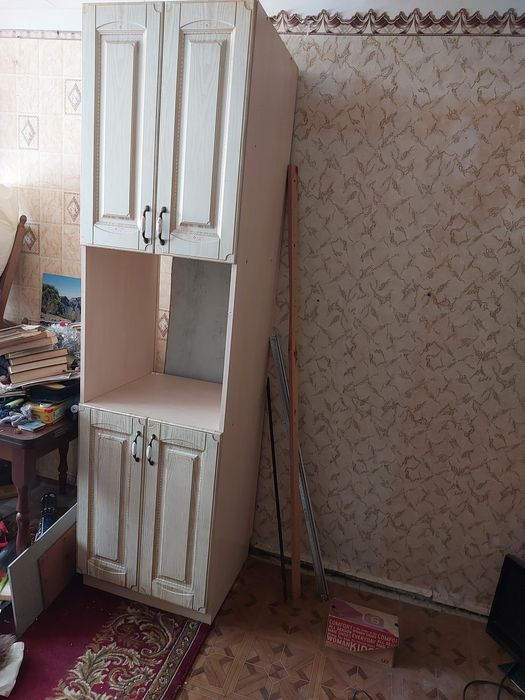 Шкаф пенал під вбвдованв духовку