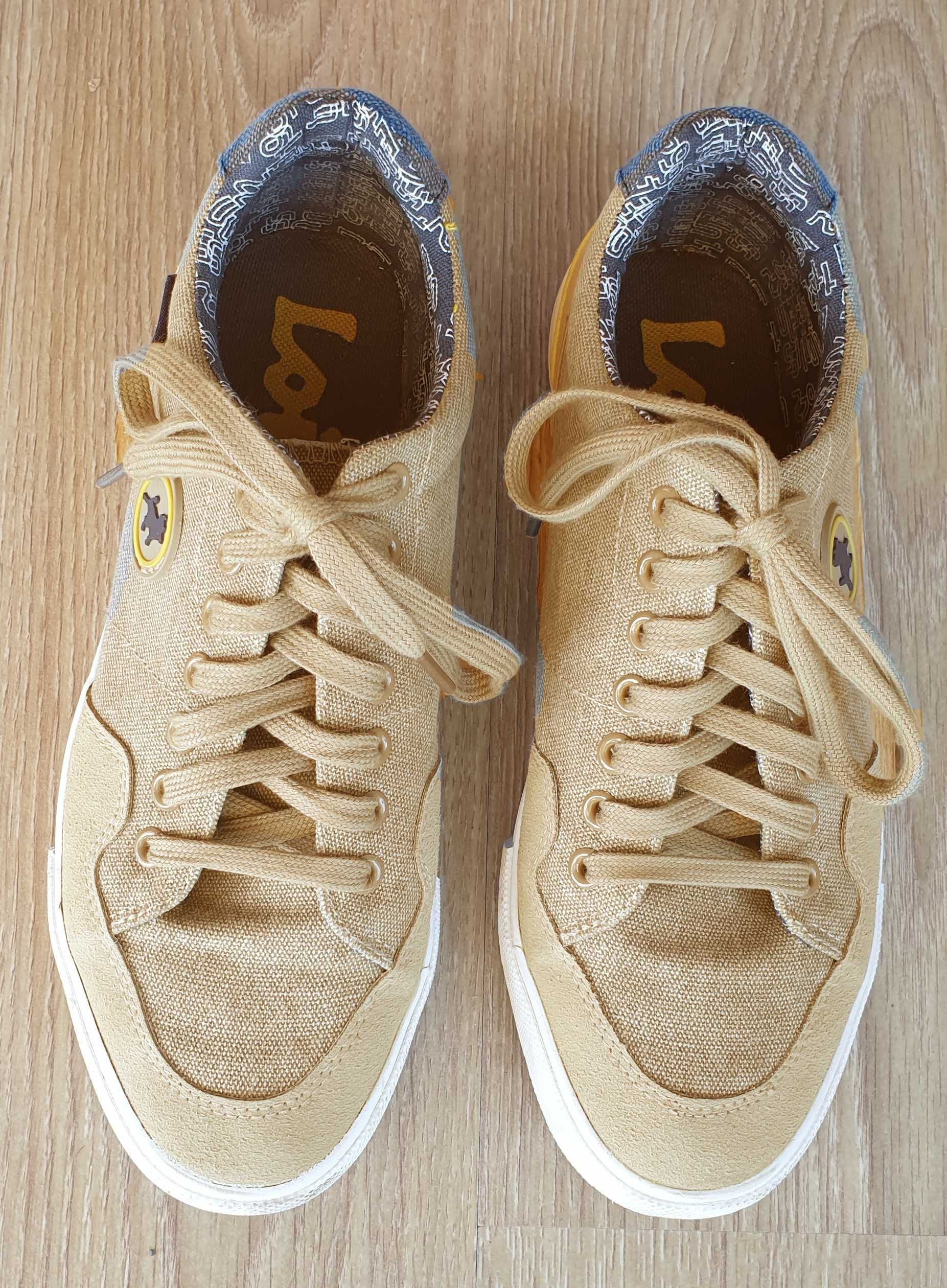 Sapatos desportivos de homem, marca Lois