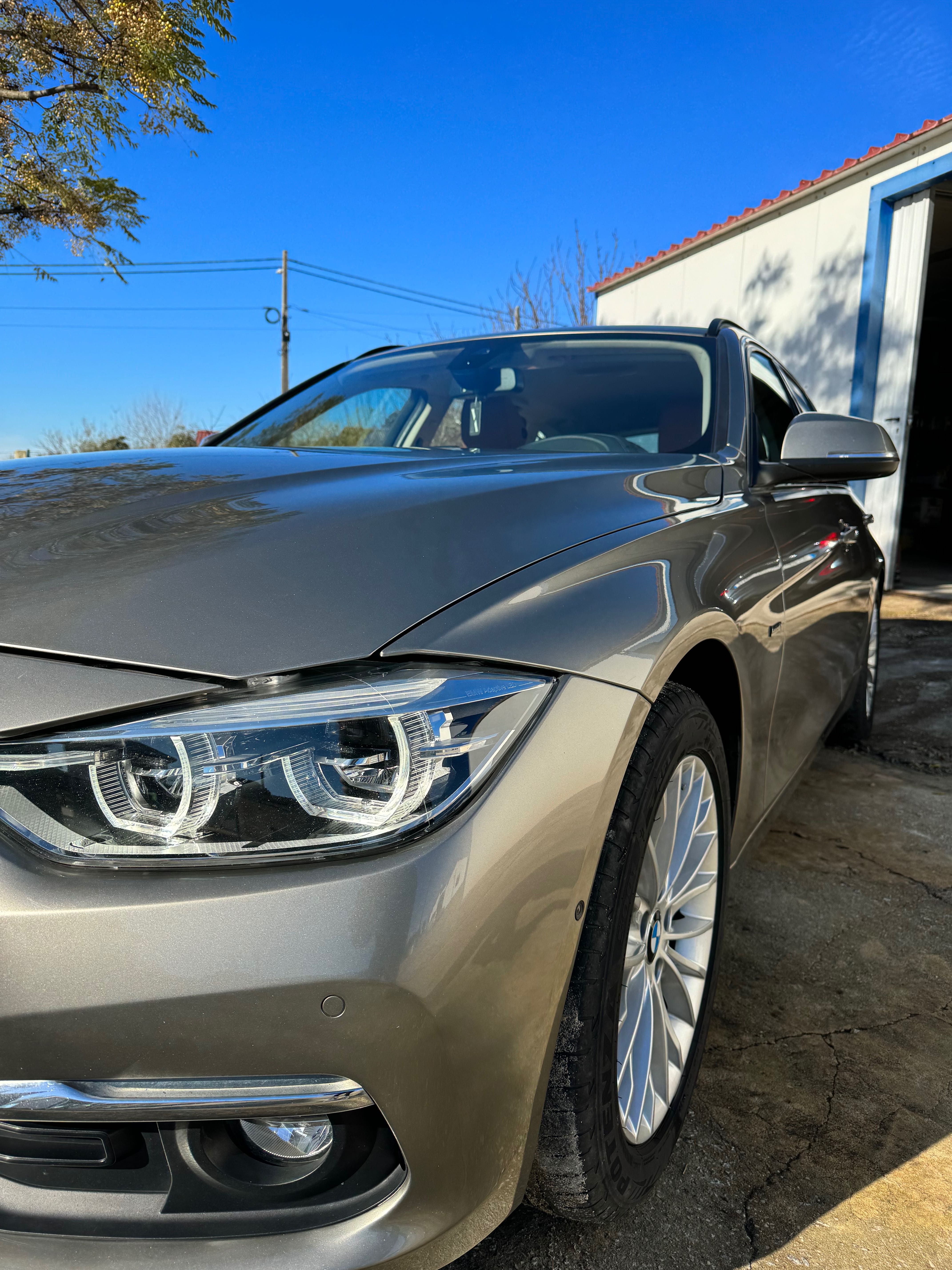 Bmw 318D touring line luxury