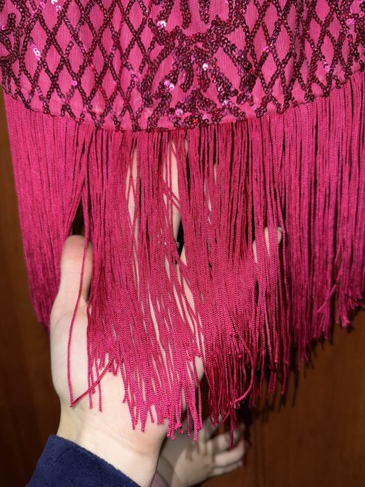 Святкова сукня в паєтках PLT (розмір xs)