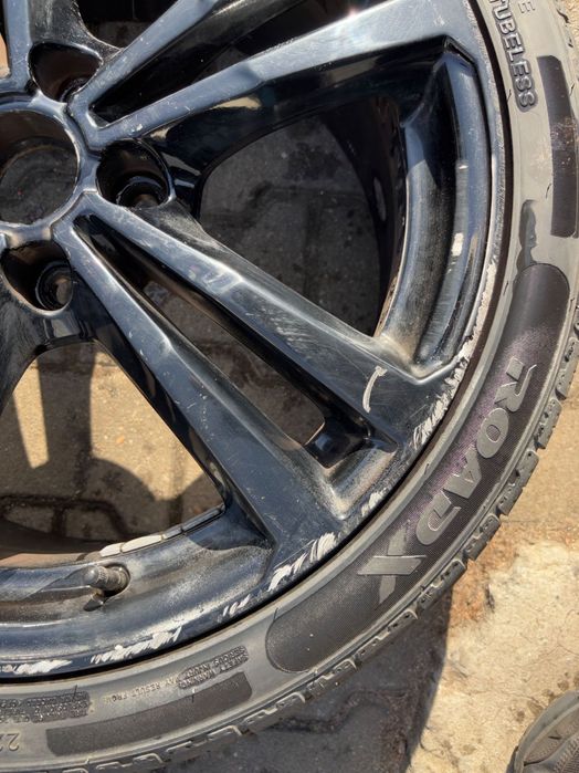 Felga silne Audi a3 8v r18