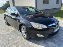 Opel astra j 2010r 1.6 lpg Stan idealny