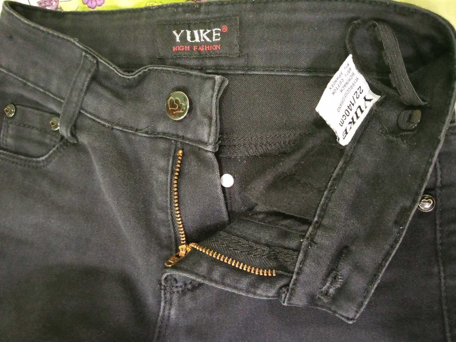 Джинси на 8-10 р.
Yuke Jeans