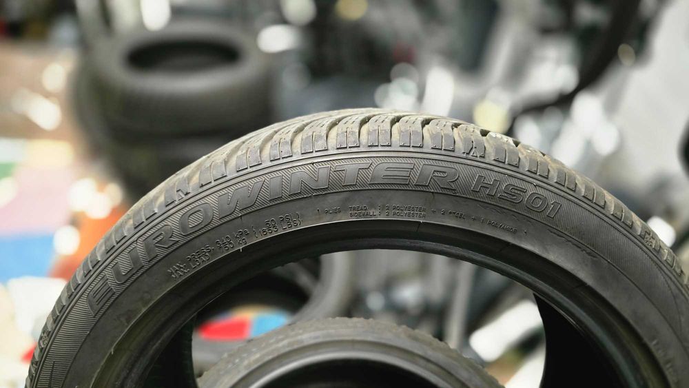 Шини Зимові Falken Eurowinter HS01 R18 235/45, 6.0мм/6.3мм, 4 шт