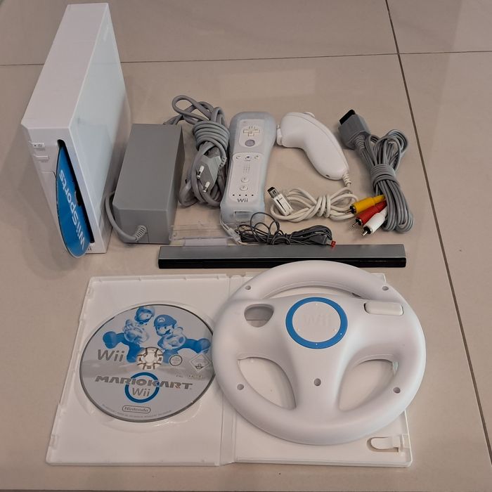 Konsola Nintendo Wii Gra Mario Kart Wii Sports