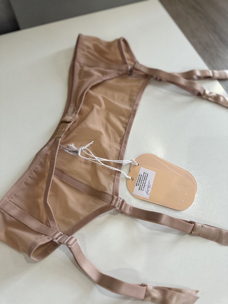 Труси білизна вс VS Victorai Secret М нові куплені в венеціі brabra