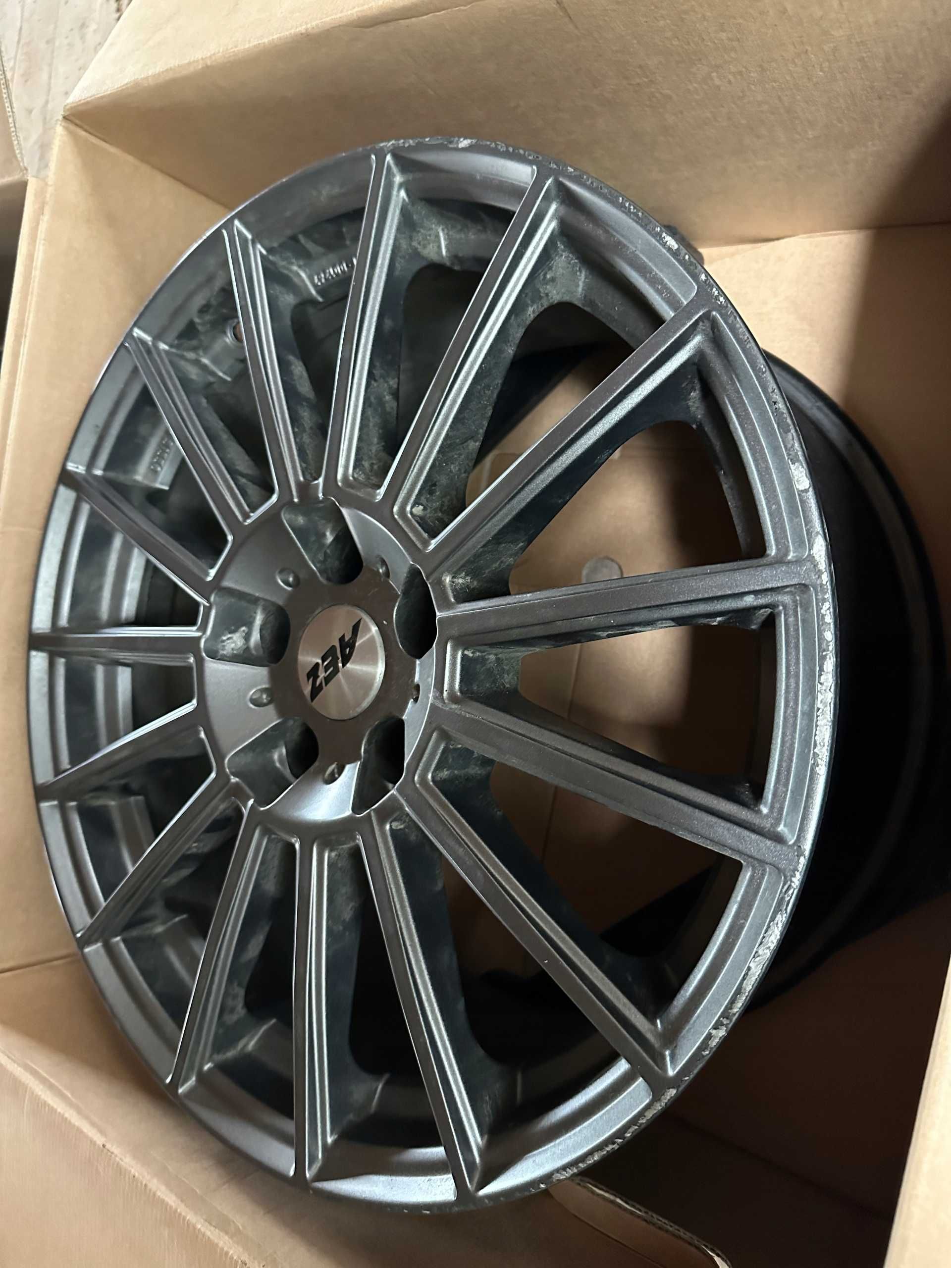 Felga aluminiowa AEZ Steam graphite 8.5"x18" 5x114,3 ET38 Tesla Model3