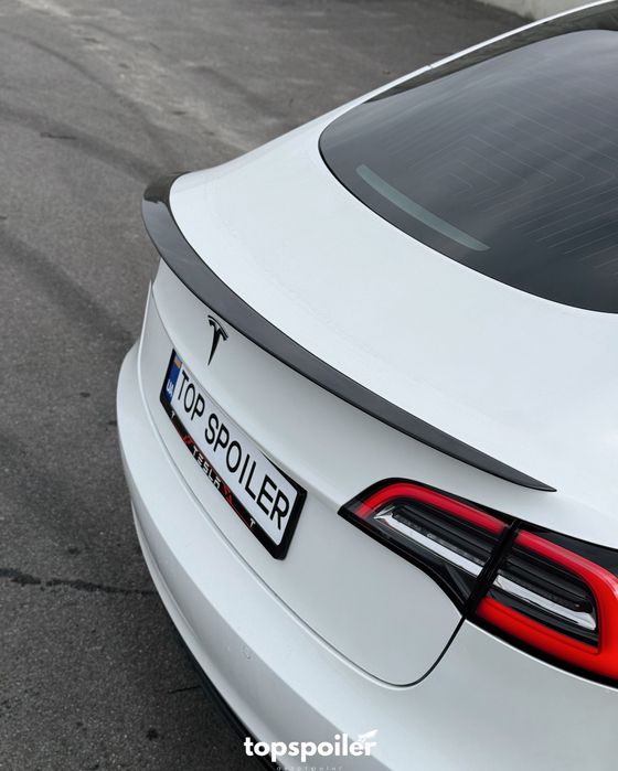 Спойлер накладка лип сабля Tesla Model 3 2017-2022 ABS пластик чорний
