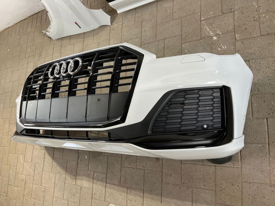 Бампер накладки audi Q7 4M s line
