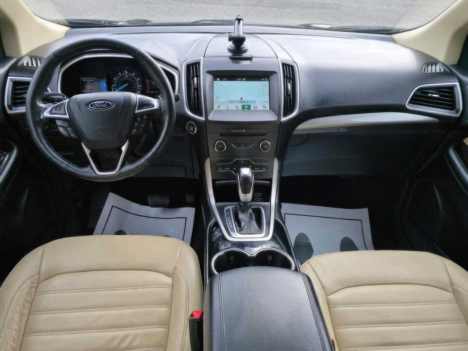 Ford Edge SEL      2017