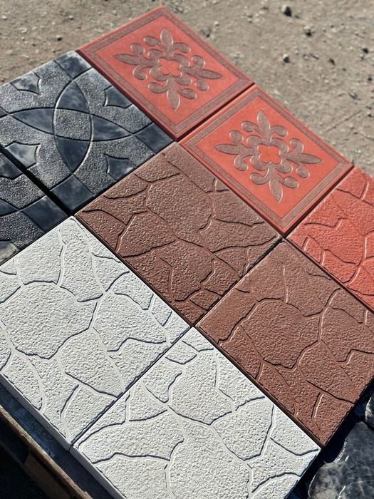 Плитка тротуарна , вібролита плитка ; бруківка