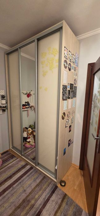 Szafa przesuwna super stan