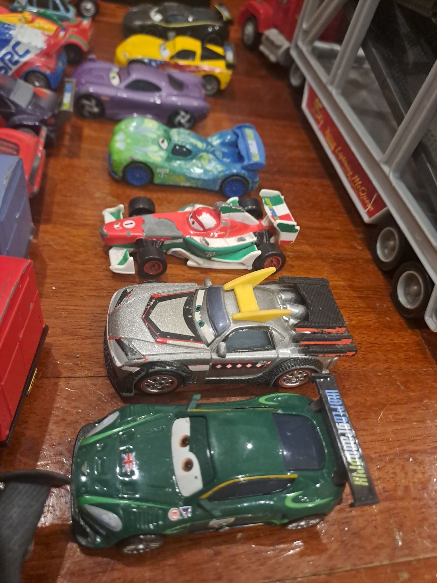 Conjunto Carrinhos Pixar Cars 2