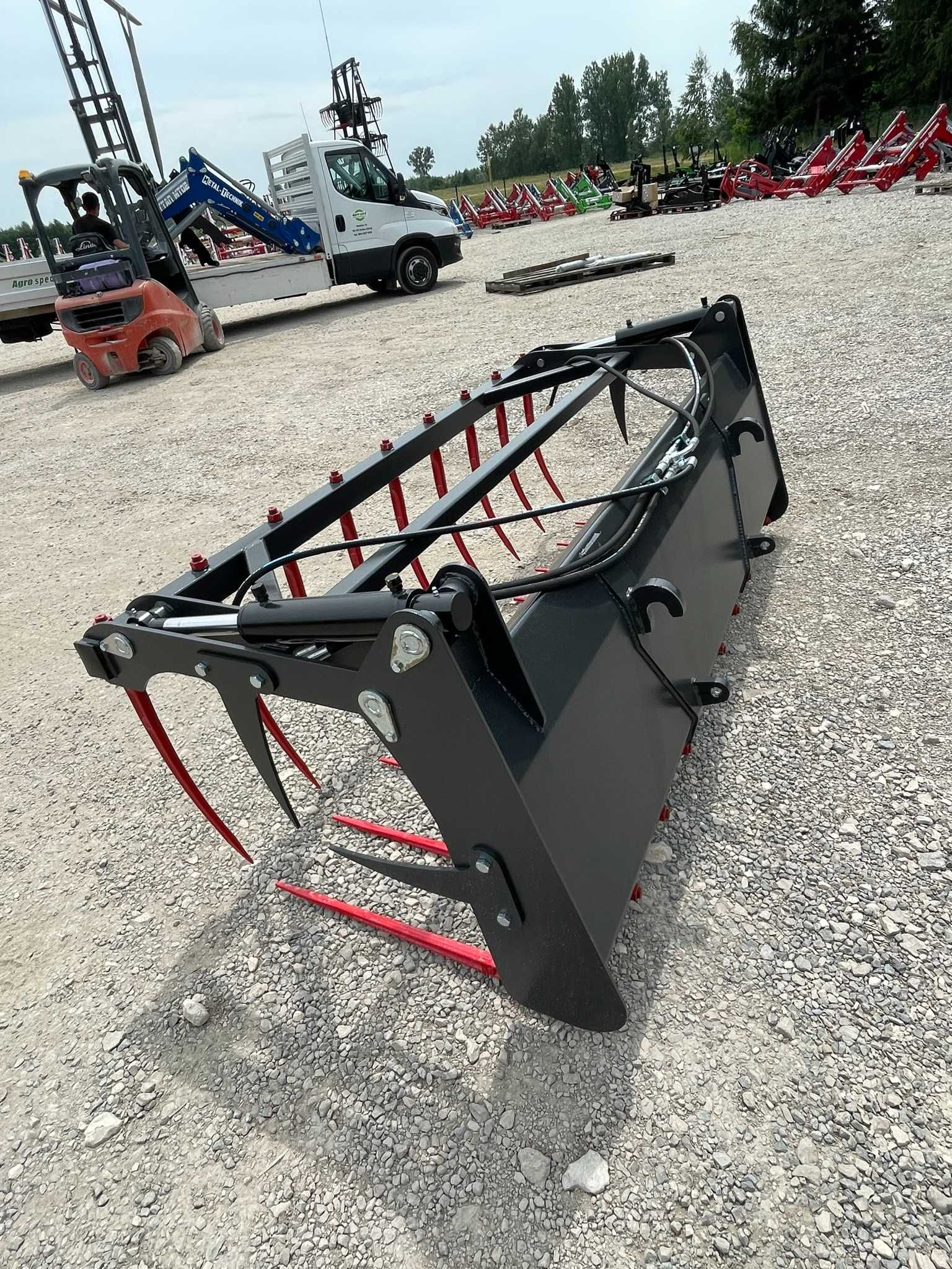 Łyżko Krokodyl Do Obornika Na Ładowacz Czołowy - METEL TECHNIK