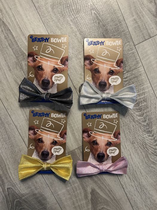 Obroża z muszką dla psa 4 sztuki nr.7955