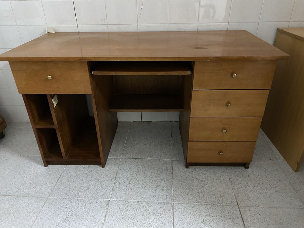 Movel secretaria para computador e informática