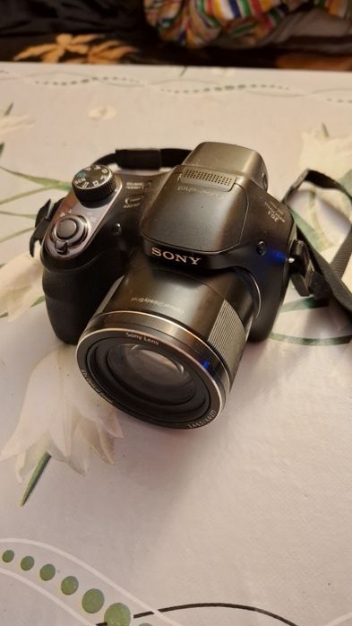 Sony DSC-H400 + torba i dwie baterie